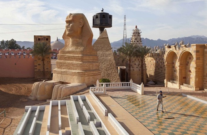 Шарм-эш-Шейх и другие курорты Египта превращаются в города-призраки