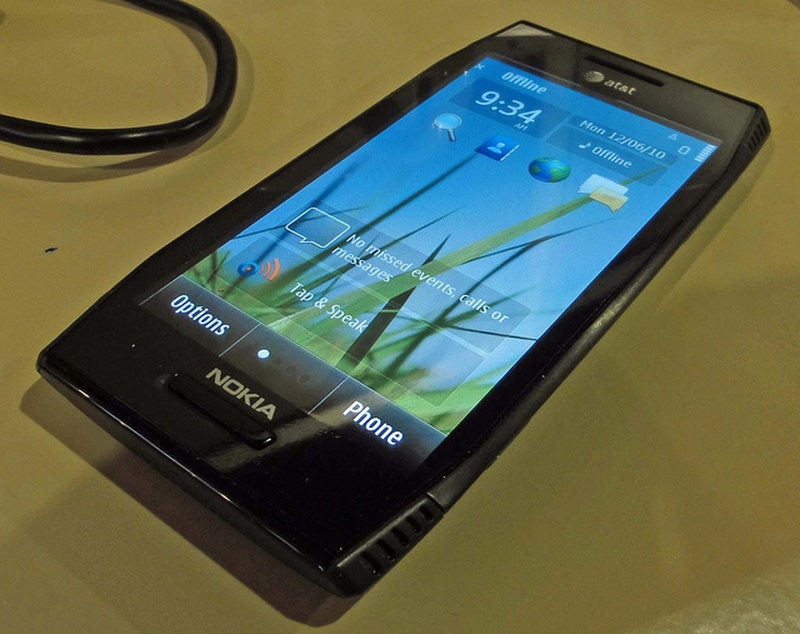 Nokia X7. Фото с сайта mobbit.info