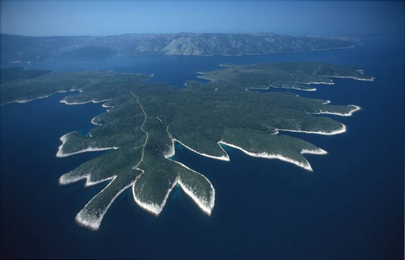 Острова Паклени Отоци. Фото с сайта greeceboatcharter.com