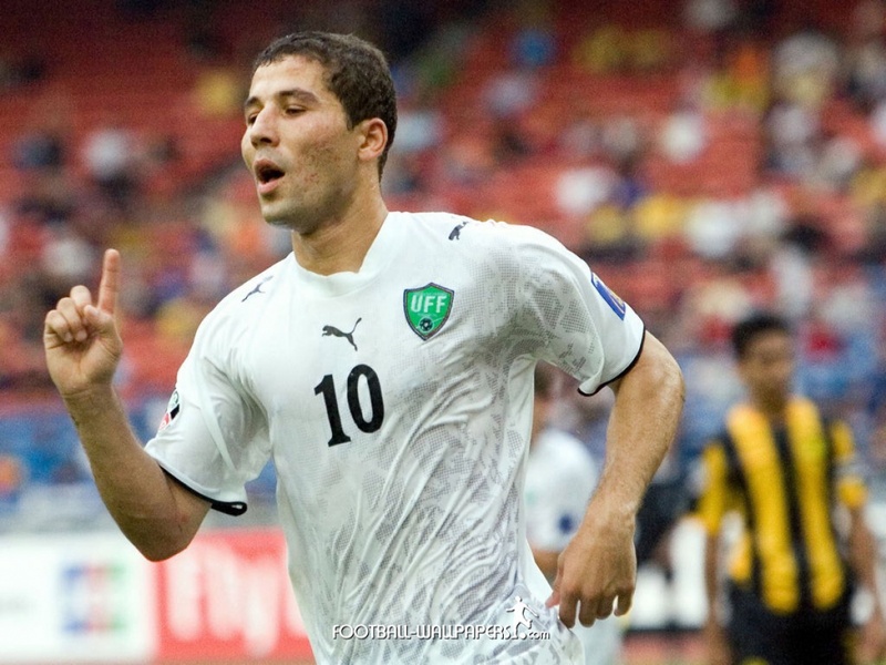 Форвард "Жетысу" Улугбек Бакаев. Фото с сайта football-wallpapers.com