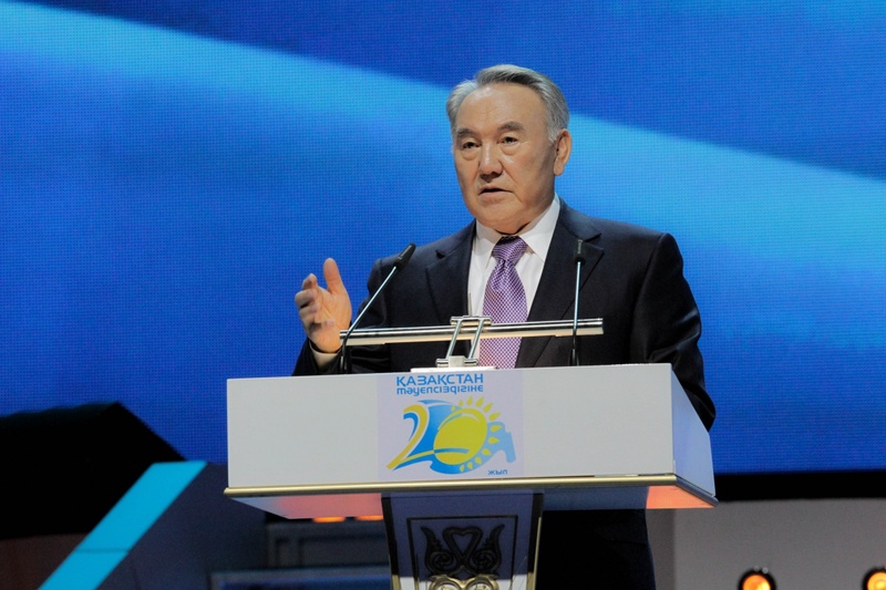 Назарбаев призвал казахстанцев заняться бизнесом. Фото Даниал Окасов©