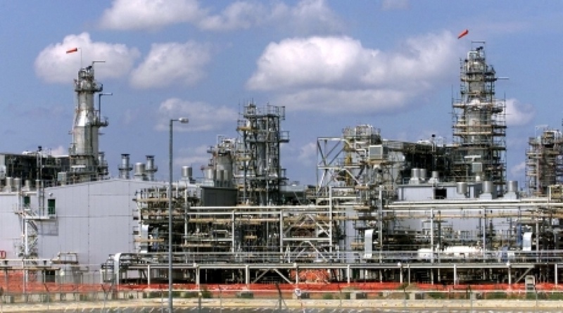 Комплекс по переработке углеводородного сырья Karachaganak Petroleum Operating. Фото ©REUTERS
