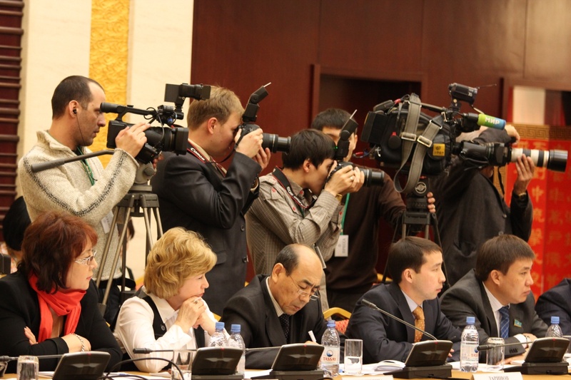 Журналисты в работе. Фото Tengrinews©