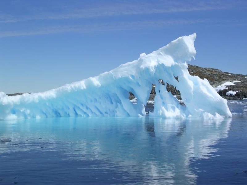 Льды Антарктиды. Фото с сайта icestories.exploratorium.edu