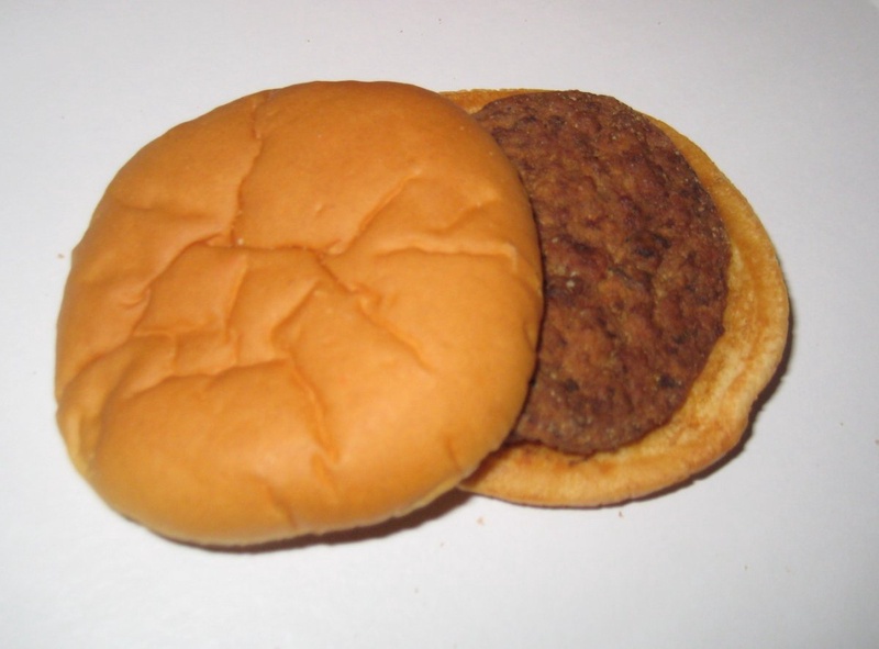 Сэндвич-долгожитель. Фото oldesthamburger.blogspot.com