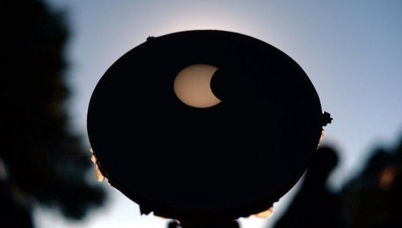 Солнечное затмение. Фото РИА Новости