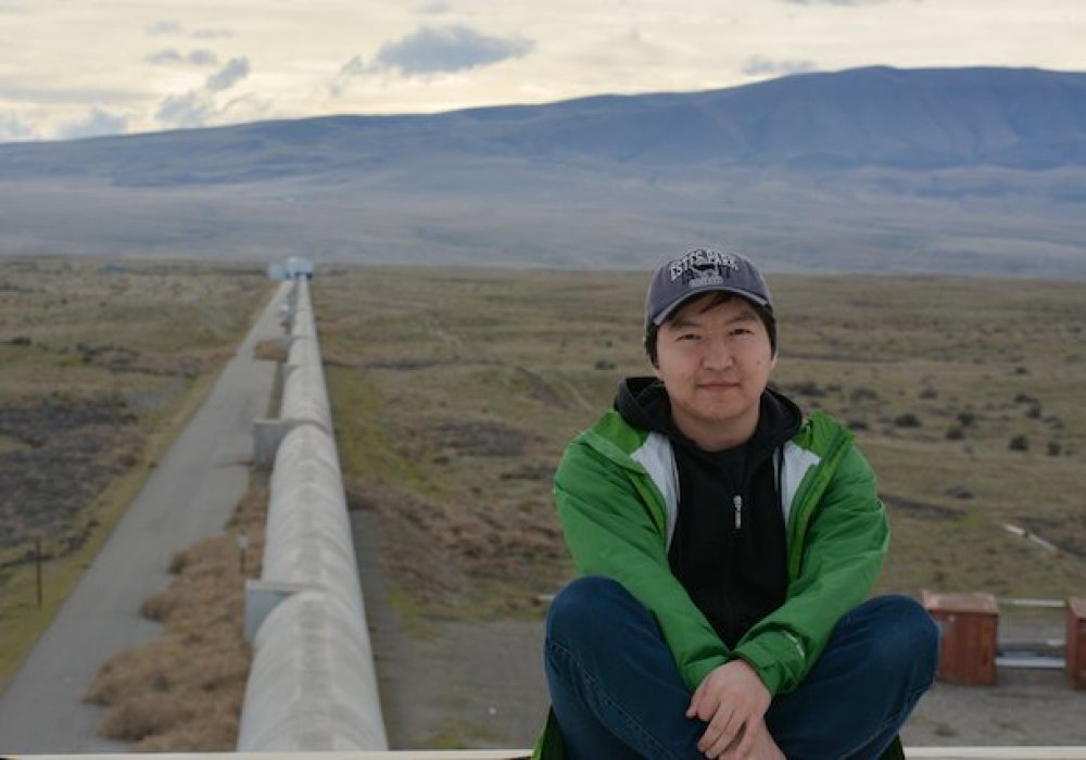 Казахстанец Дархан Туенбаев рассказал о своем участие в международной научной команде LIGO.