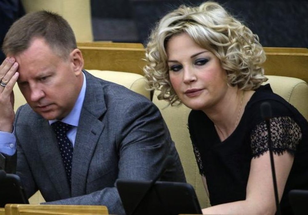 Денис Вороненков и Мария Максакова в Госдуме. © utro.ru