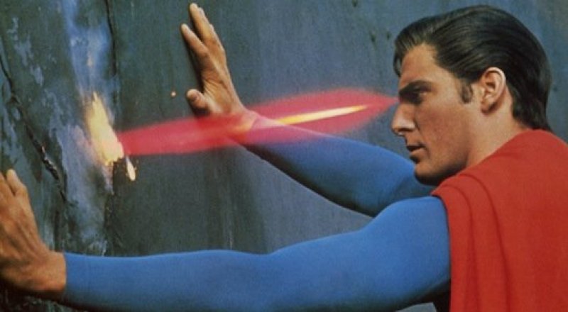 Кадр из фильма "Супермен 3"