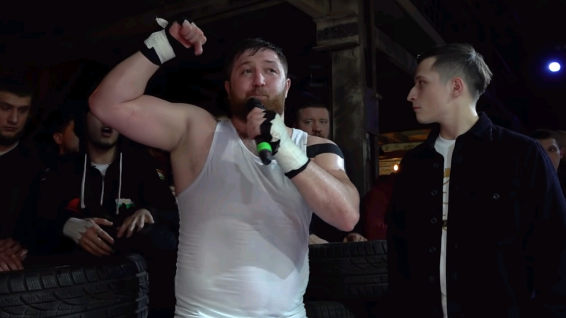 В последнее время Алан Хадзиев выступал в кулачных боях. © Punch Club