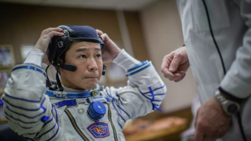 Японский космический турист Юсаку Маэдзава. Фото : © Space Adventures