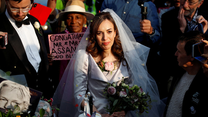 Невеста Джулиана Ассанжа - Стелла Моррис. Фото ©REUTERS