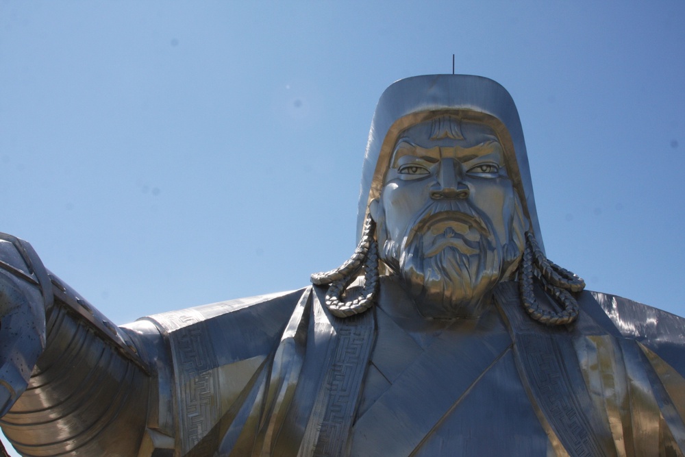 Золотой кнут (Памятник Чингисхану) в Улан-Баторе ©Жулдыз Сейсенбекова