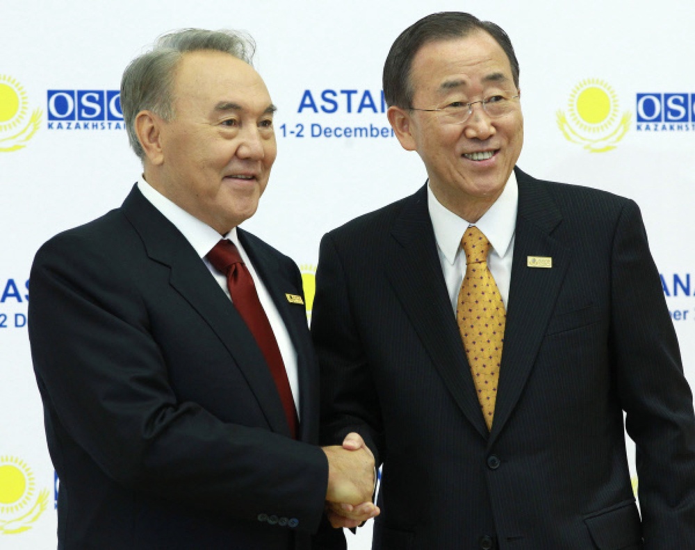 Нурсултан Назарбаев и Пан Ги Мун. ©РИА Новости