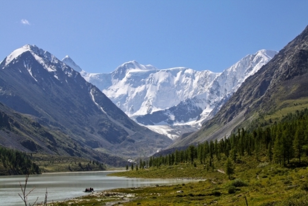 Гора Белуха. Фото с сайта baikalnature.ru