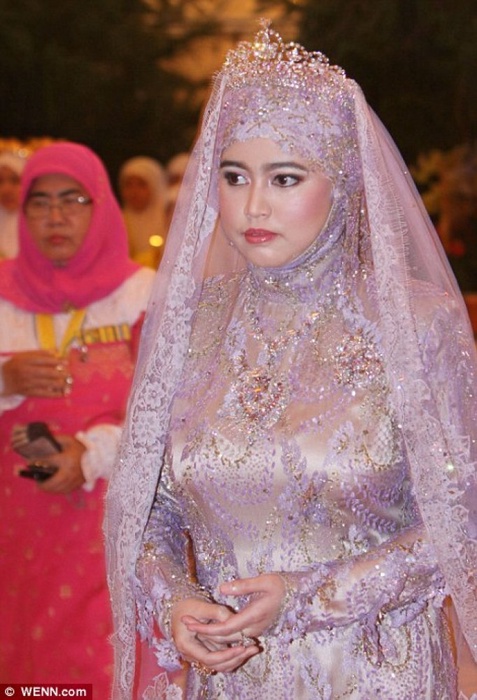 Принцесса Брунея Хафиза Сурурул. Фото wenn.com 