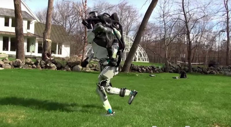 Кадр из видео Boston Dynamics 