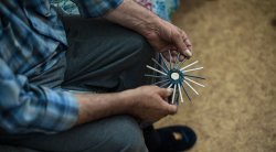 89-летнему павлодарцу сняли порчу почти за миллион тенге