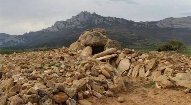 Мегалитическая гробница в Испании. ©
Хавьер Ордоньо/Newsweek